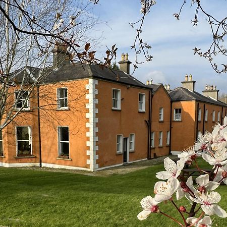 Clone Country House Aughrim Kültér fotó The former workhouse in 2017