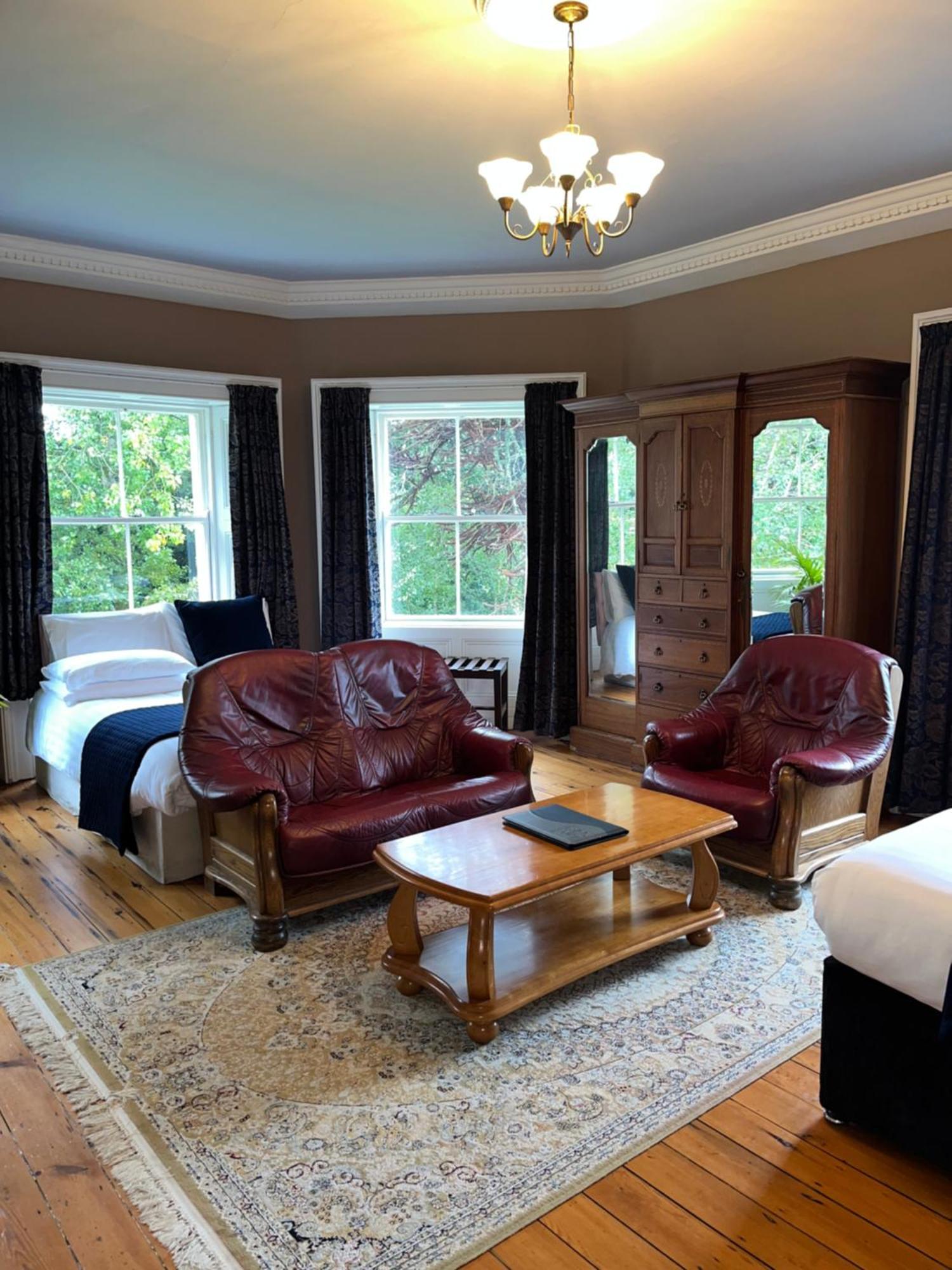 Clone Country House Aughrim Kültér fotó A room at the B&B