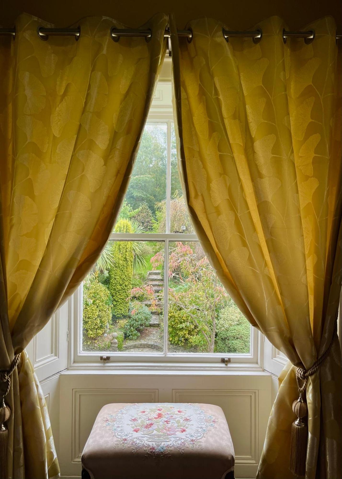 Clone Country House Aughrim Kültér fotó Curtains